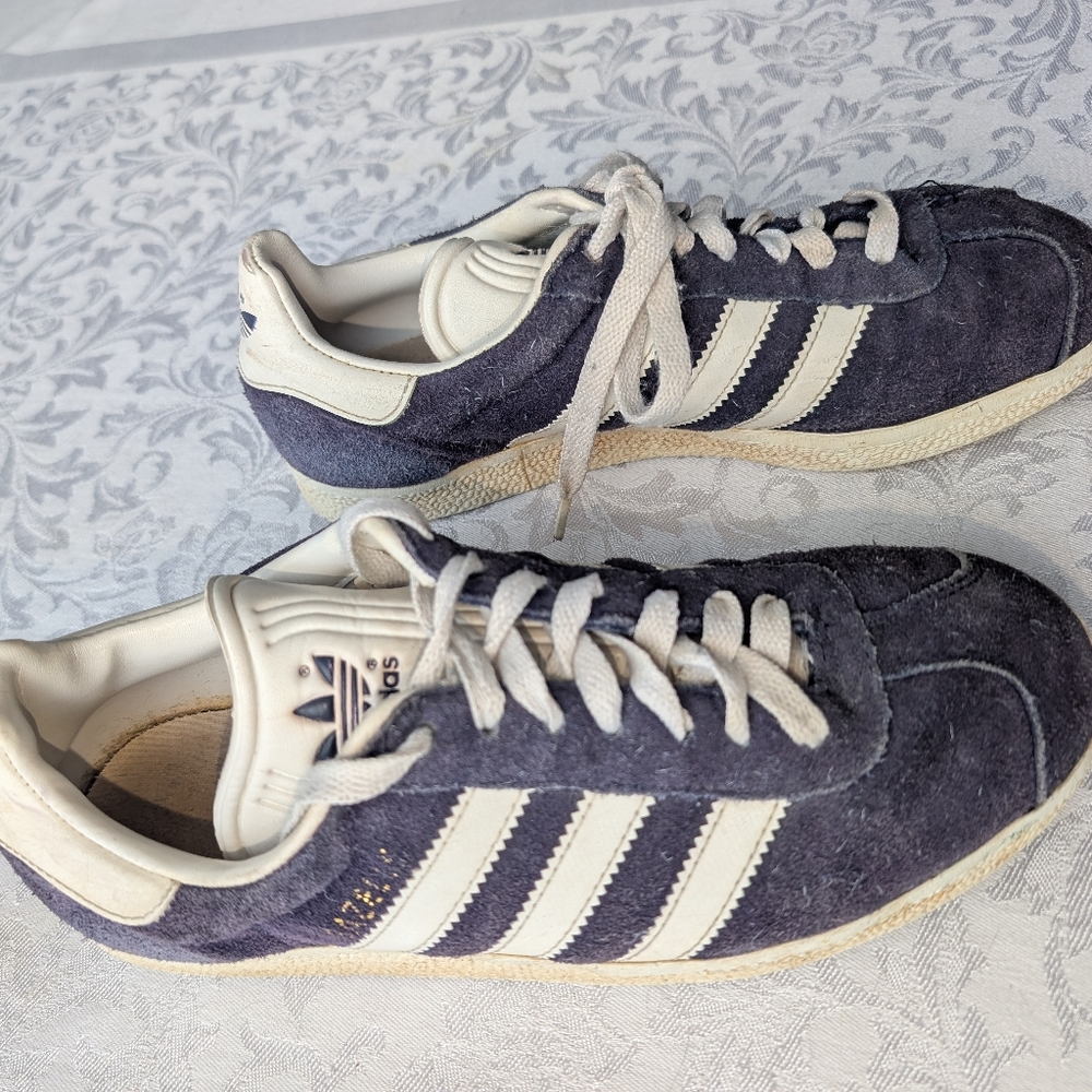 Adidas Gazelle Trainers Purpley-blue. M 7.5 W 8.5 Eur 40 2/3.
